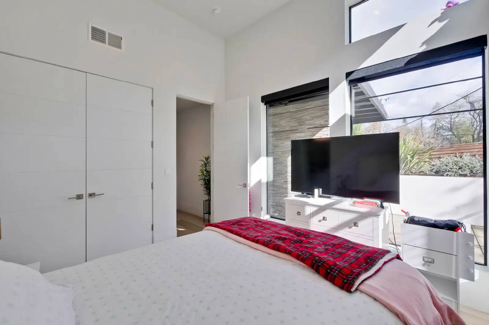 Property Image 71