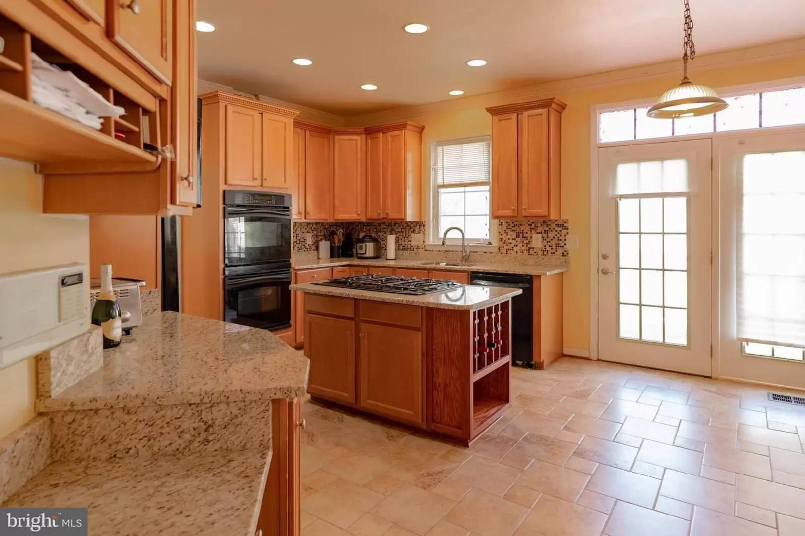 Property Image 6