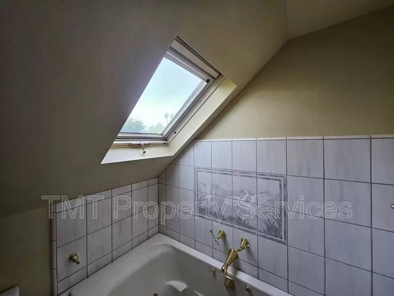 Property Image 90
