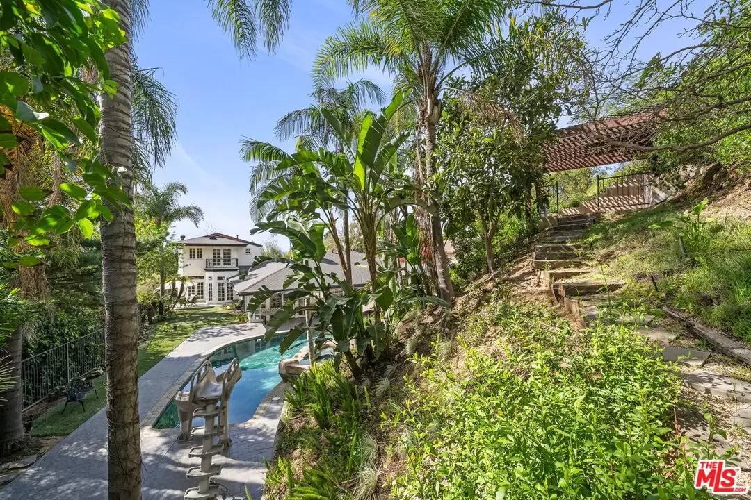 Property Image 74