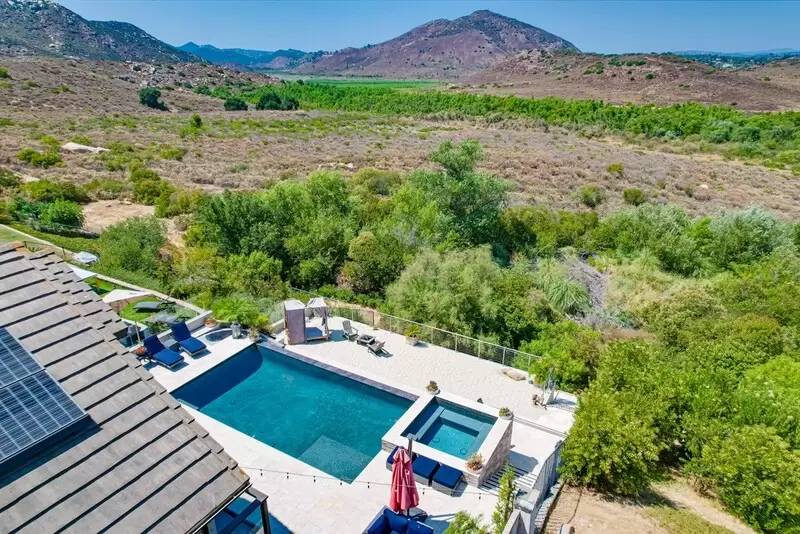 Property Image 74