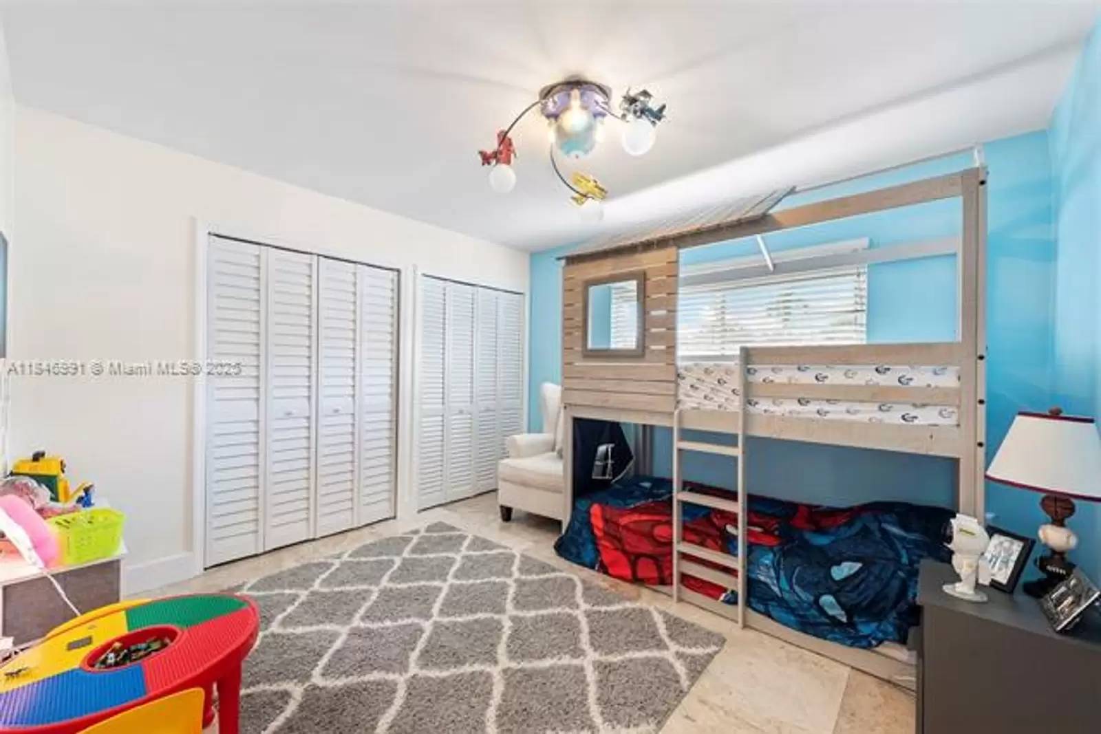 Property Image 33
