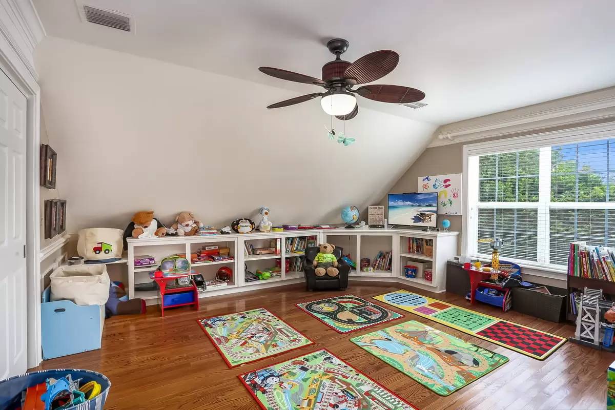 Property Image 16