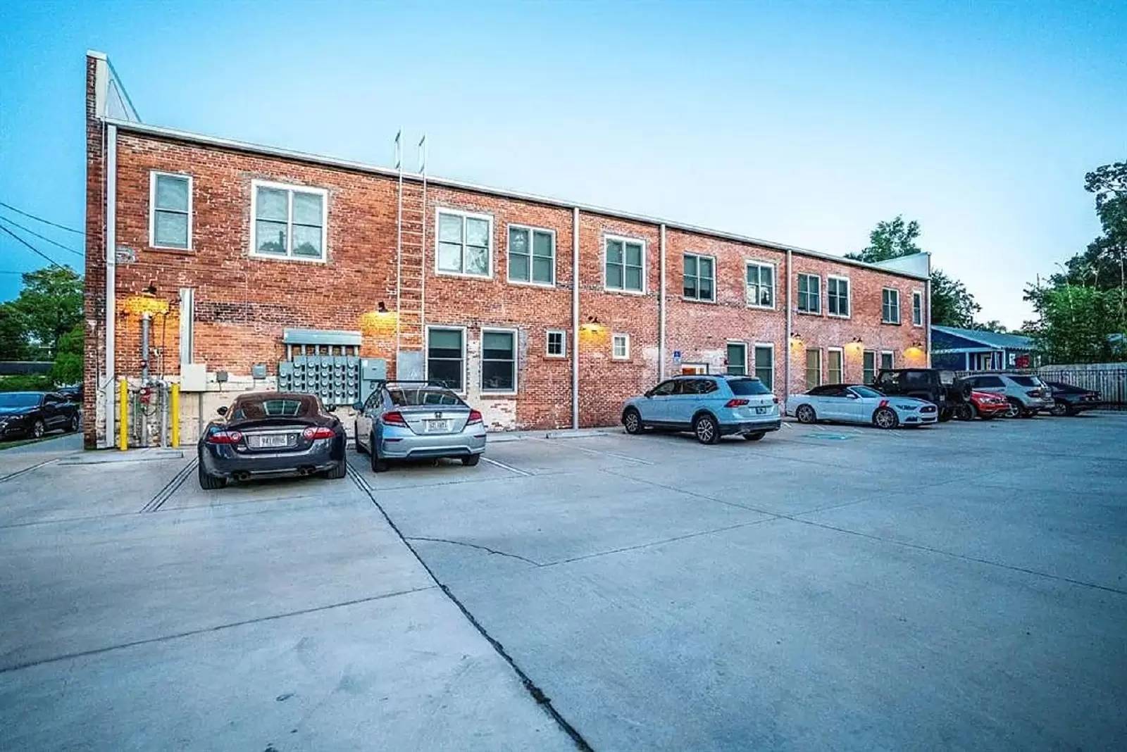 Property Image 4