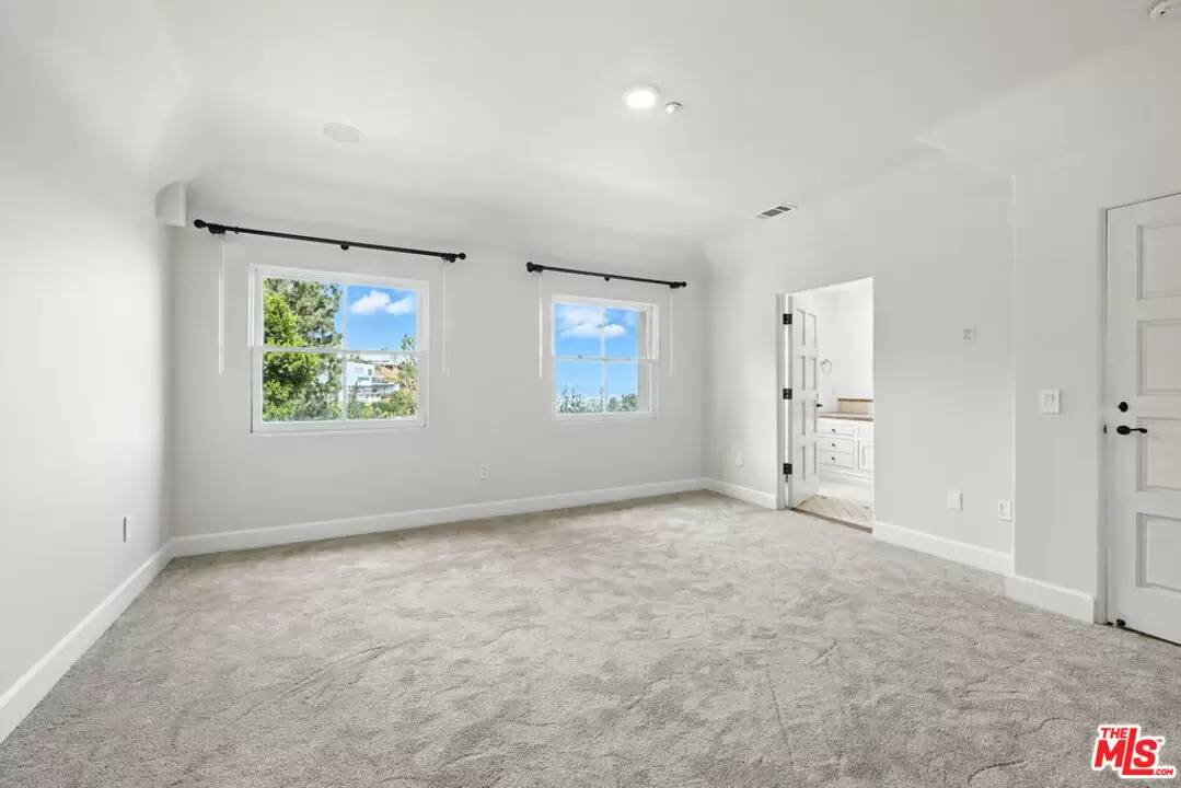 Property Image 58