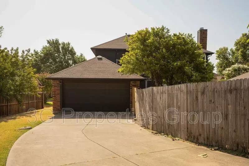 Property Image 32