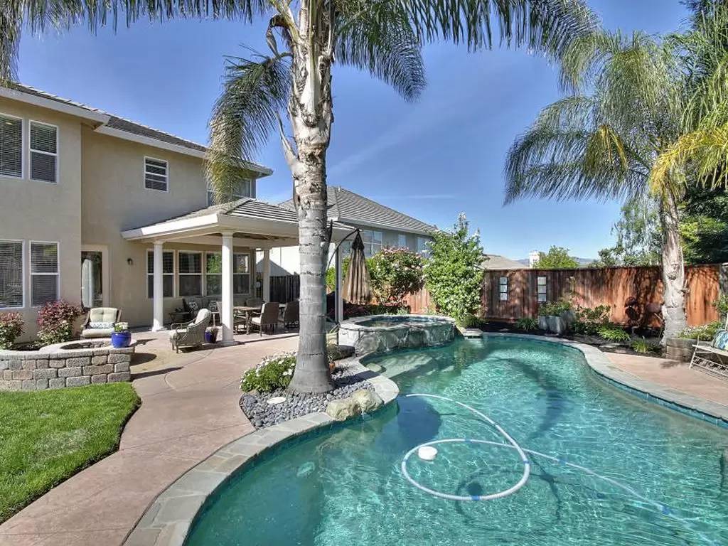 Property Image 29