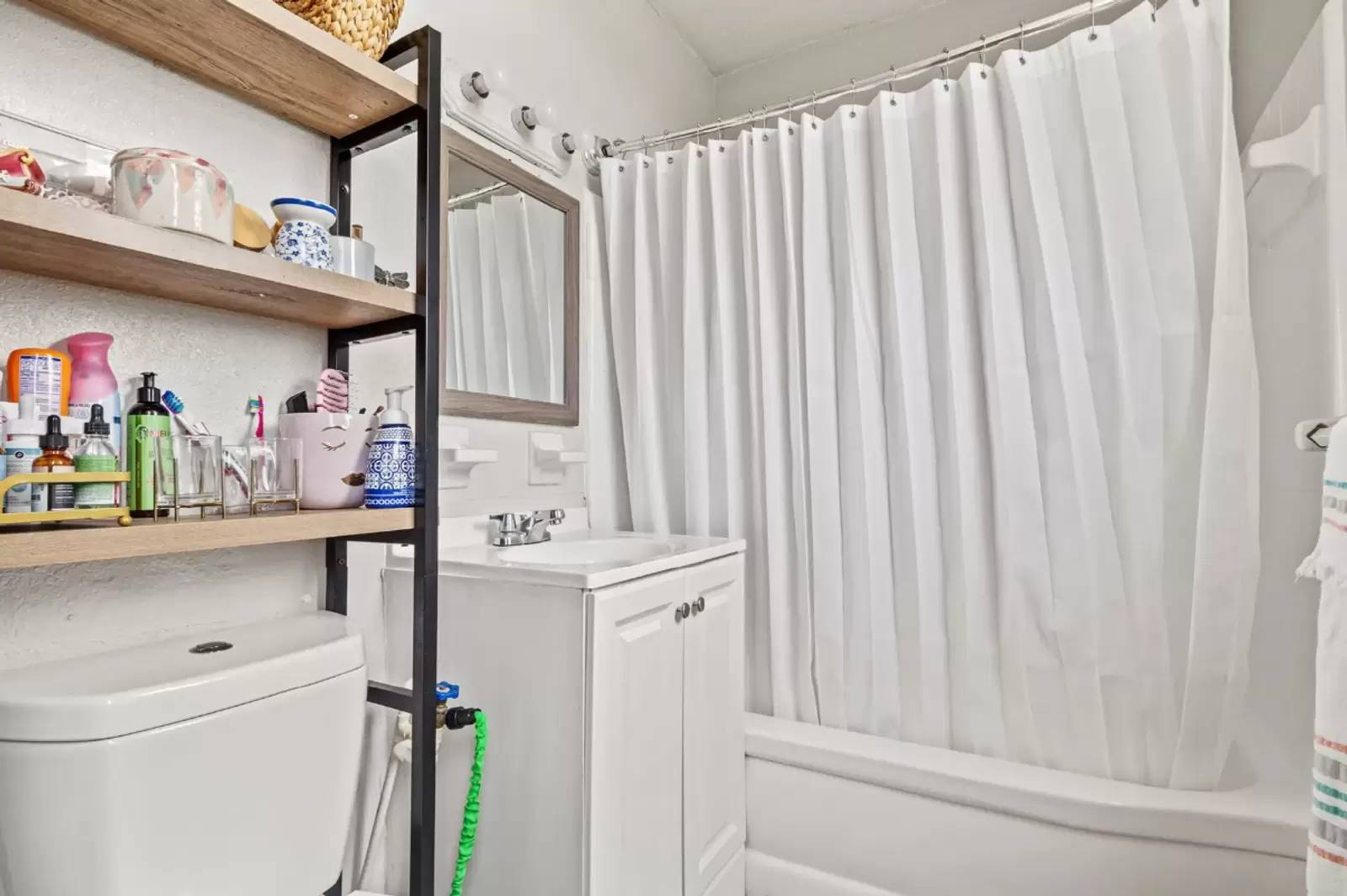 Property Image 93