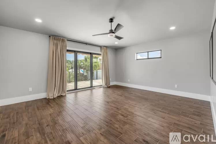 Property Image 98