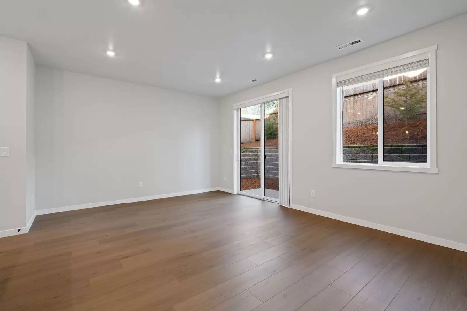 Property Image 81