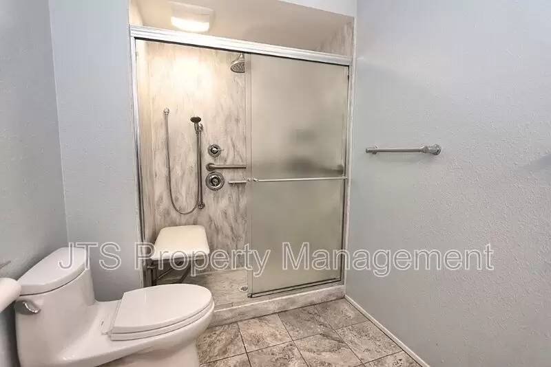 Property Image 58