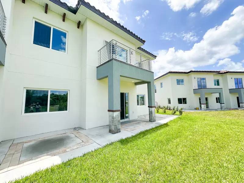 Property Image 40