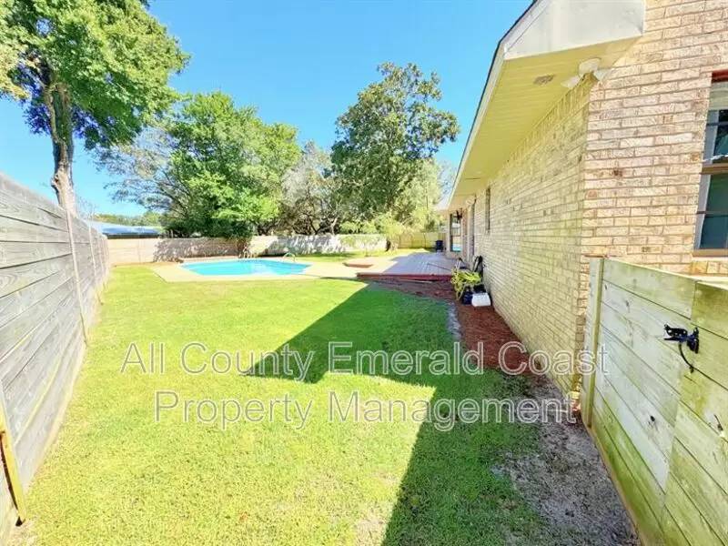 Property Image 105