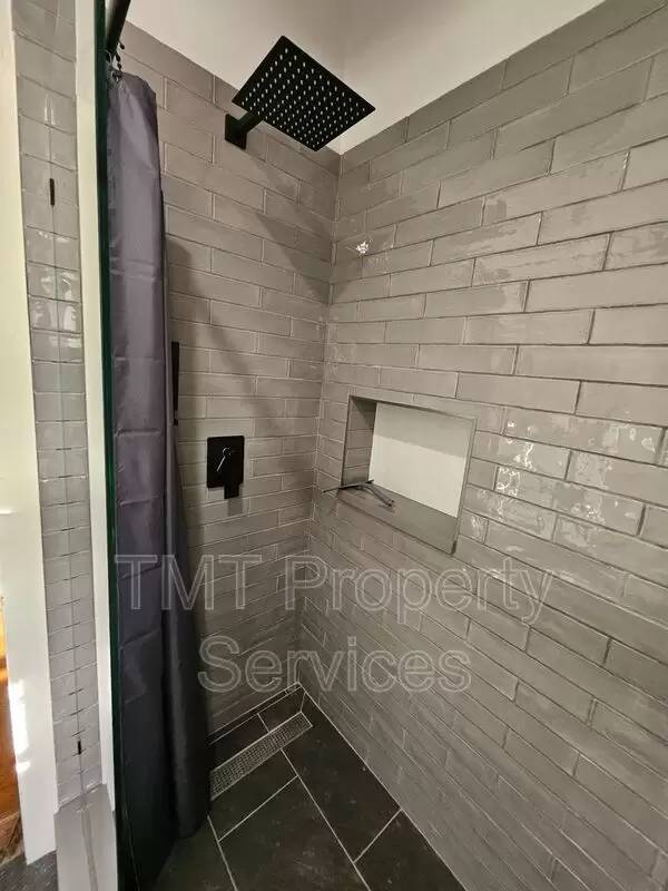 Property Image 84