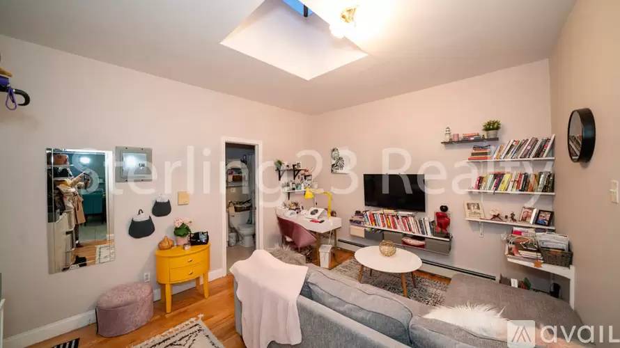 Property Image 6