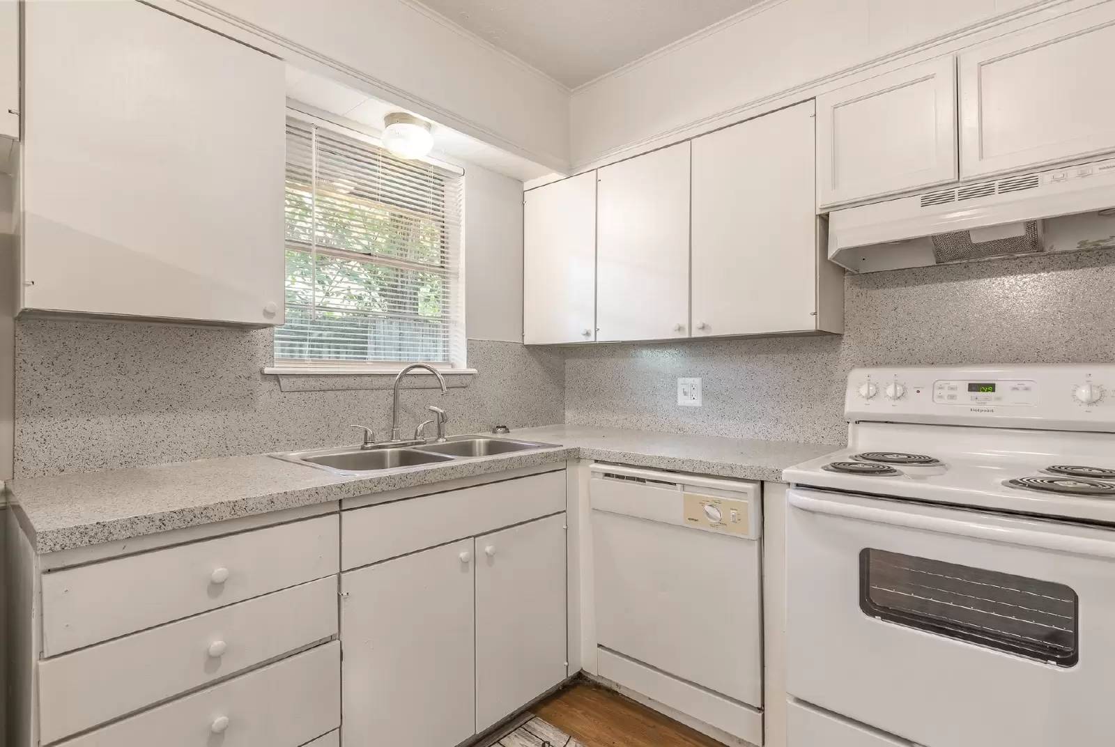 Property Image 71