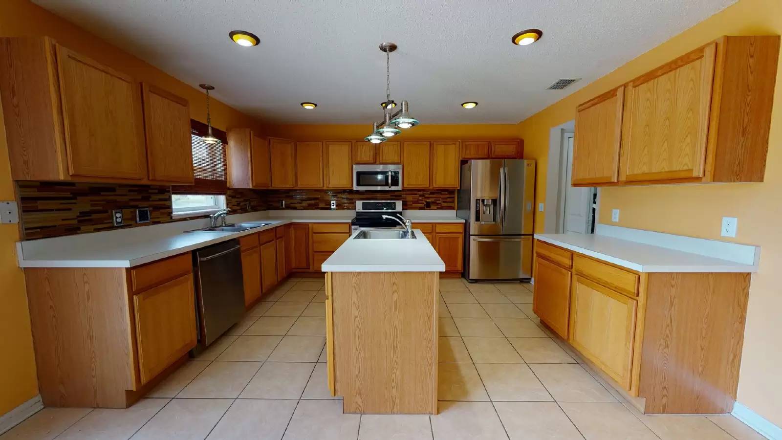 Property Image 8