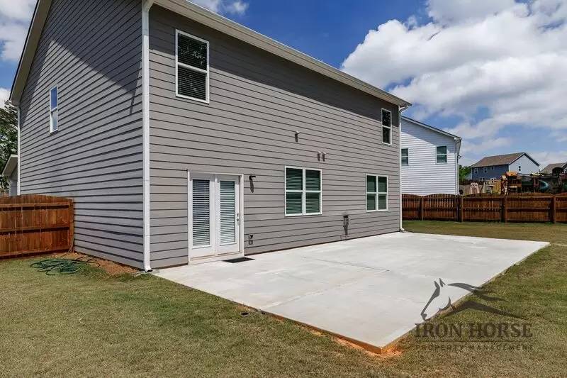Property Image 32