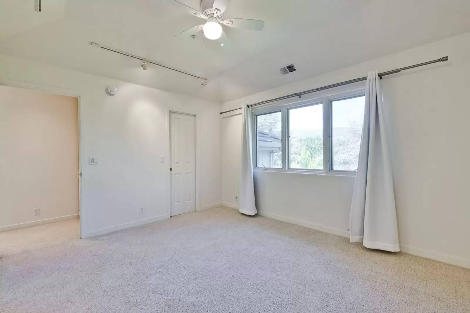 Property Image 108