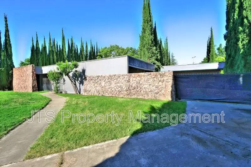 Property Image 83