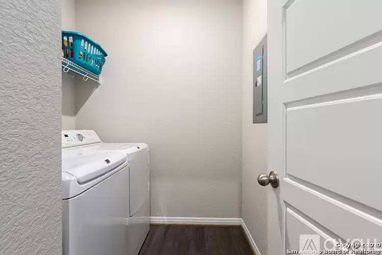 Property Image 9