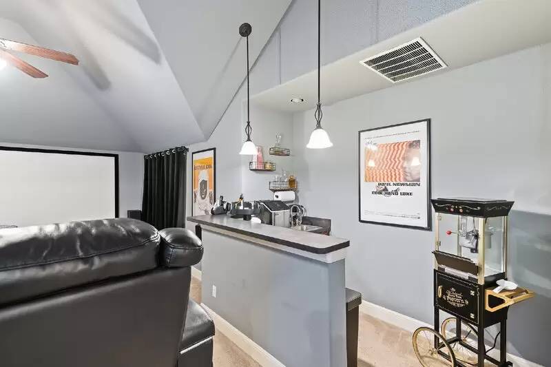 Property Image 64