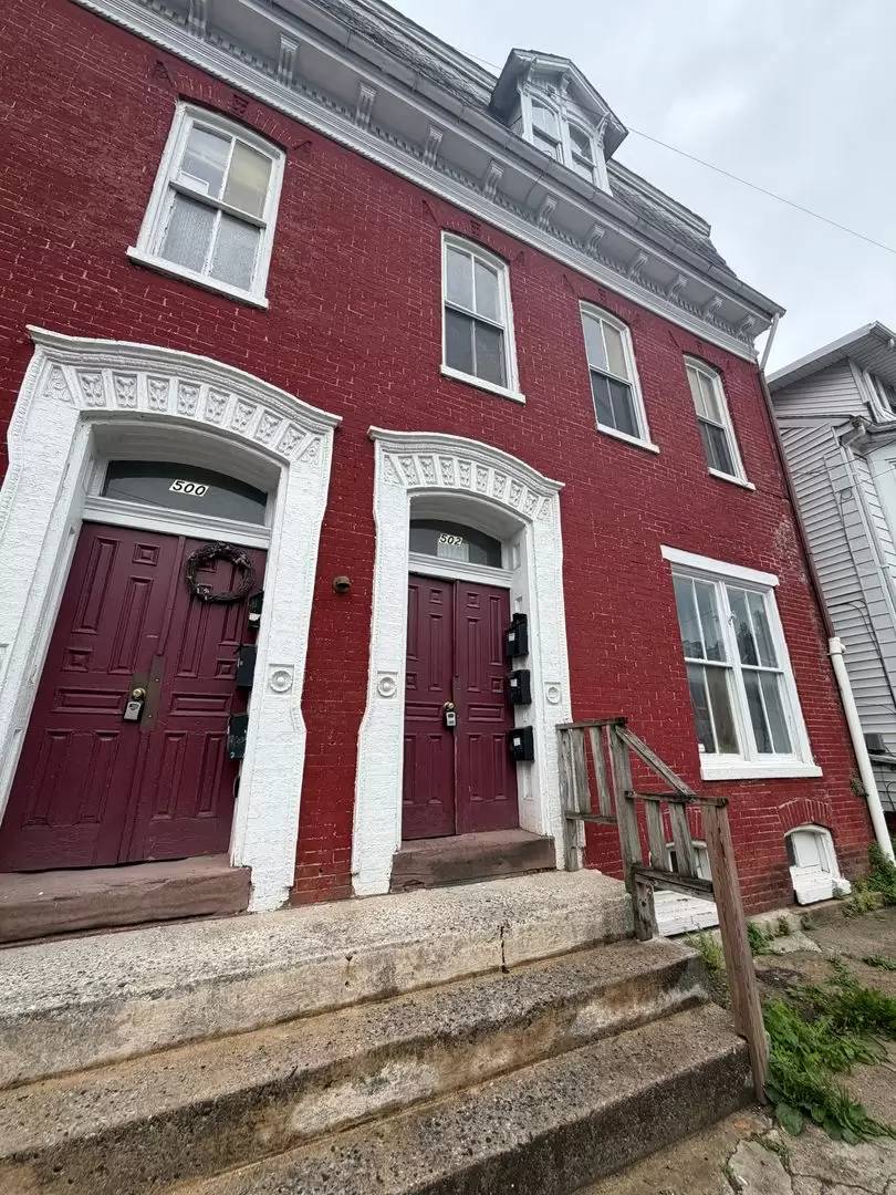 Property Image 1