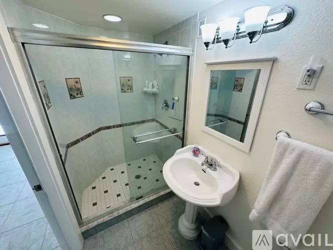Property Image 112