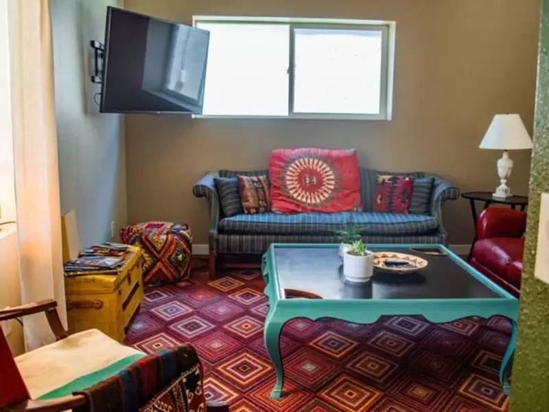 Property Image 9