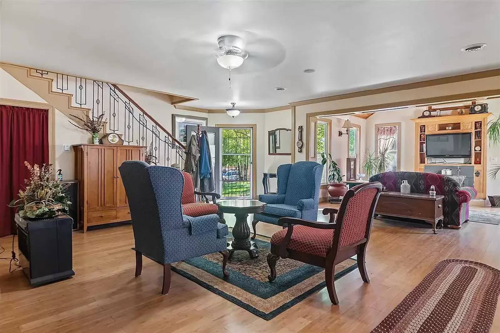 Property Image 9