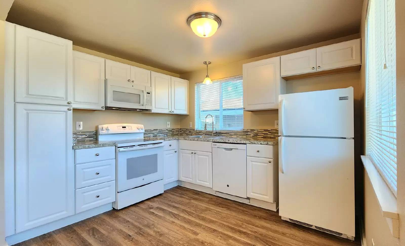 cover background