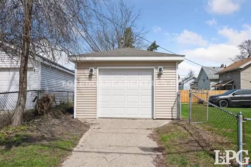 Property Image 30
