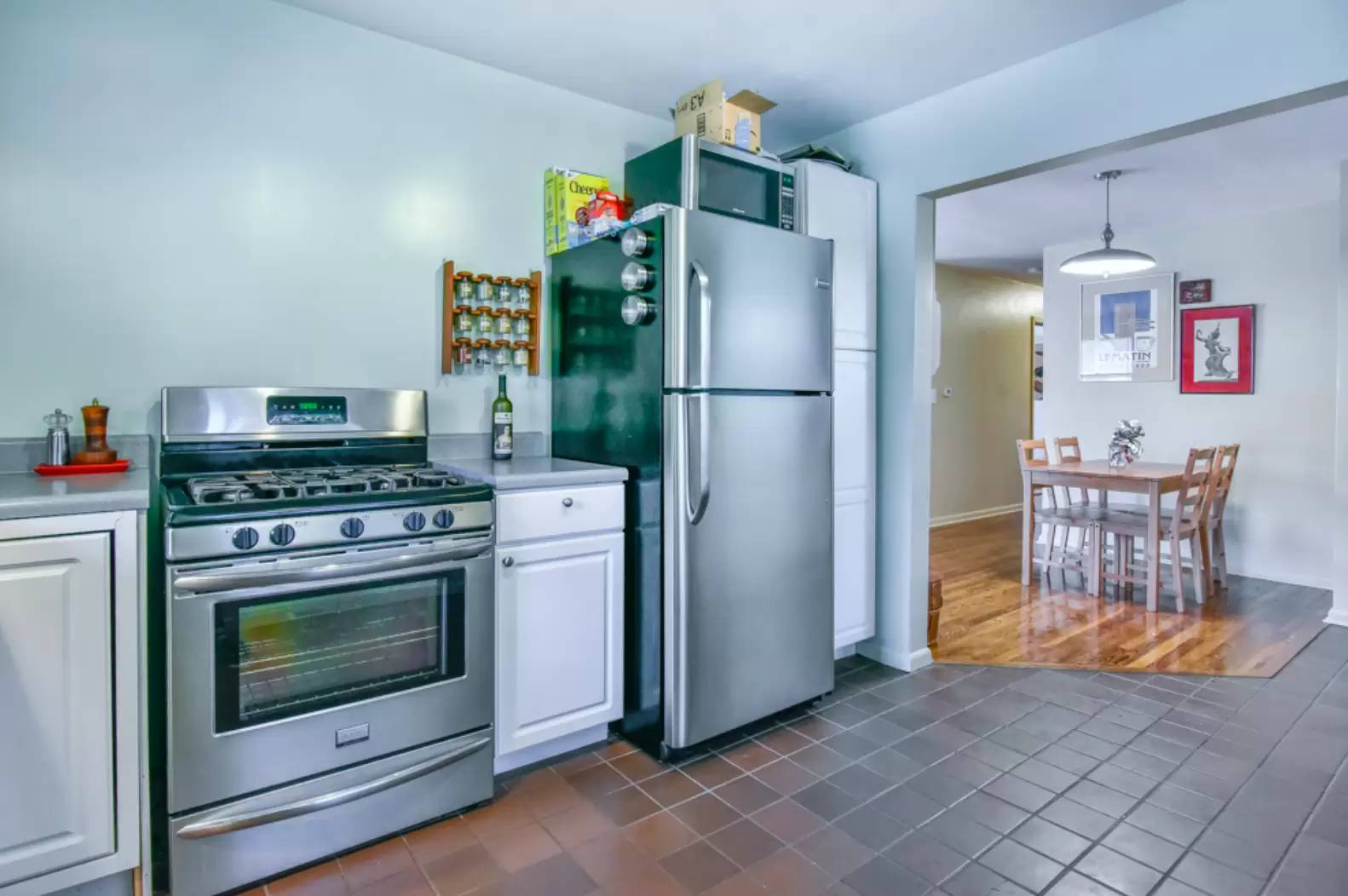 Property Image 6