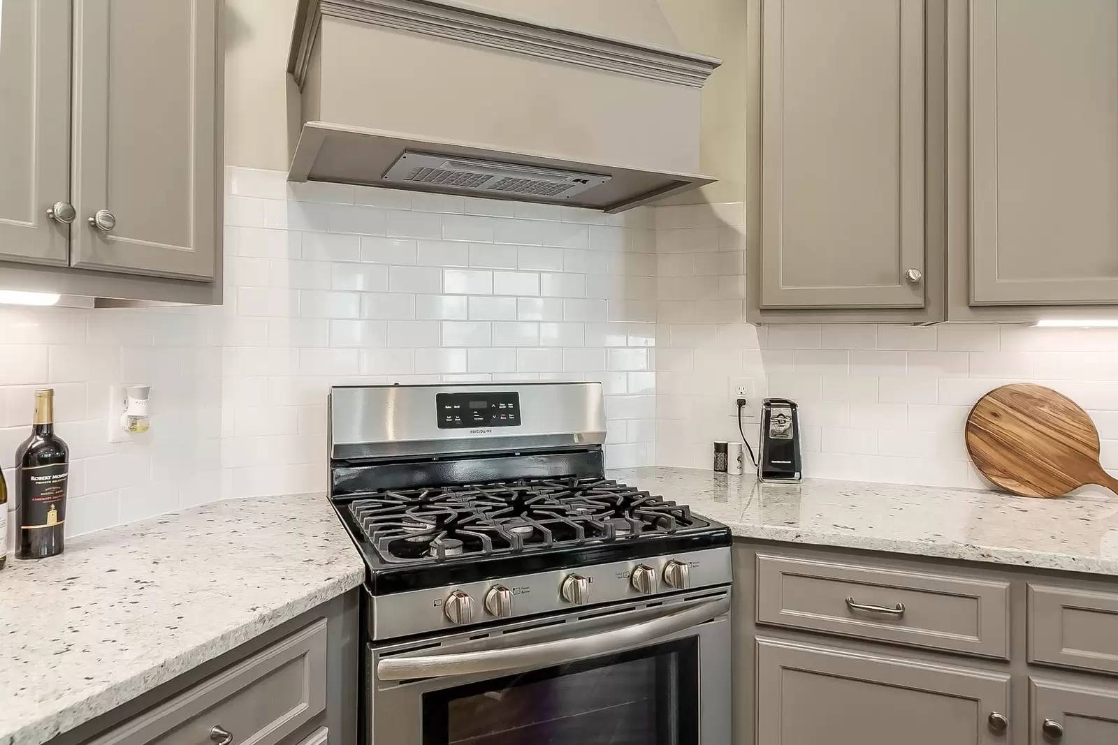 Property Image 140