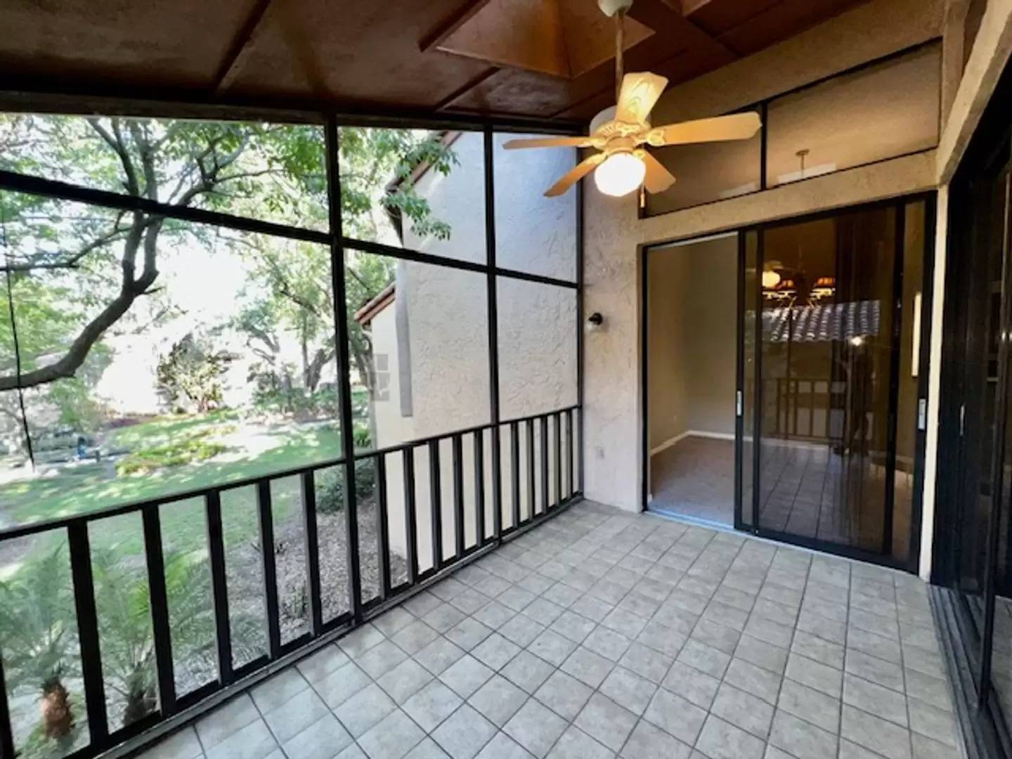 Property Image 100