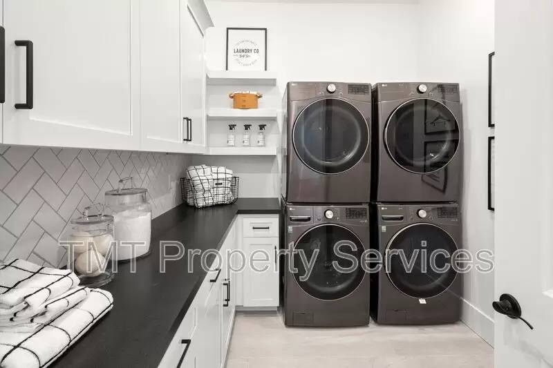 Property Image 84