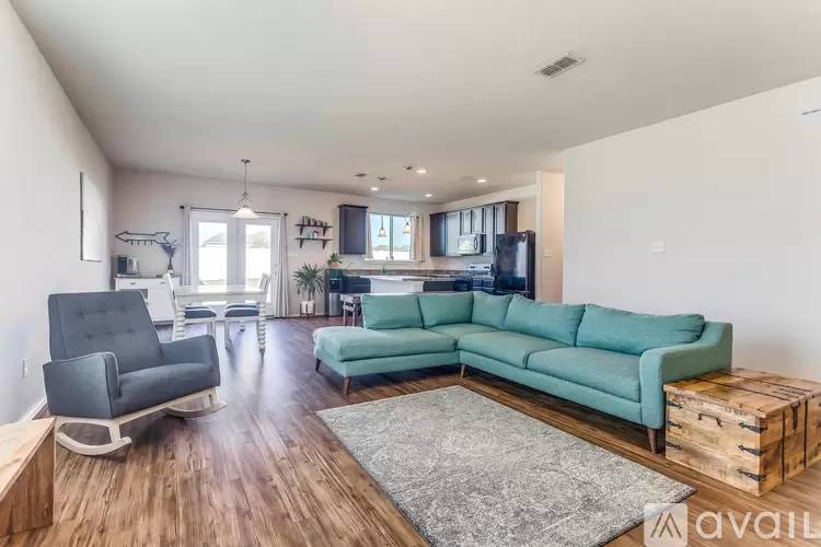 Property Image 8