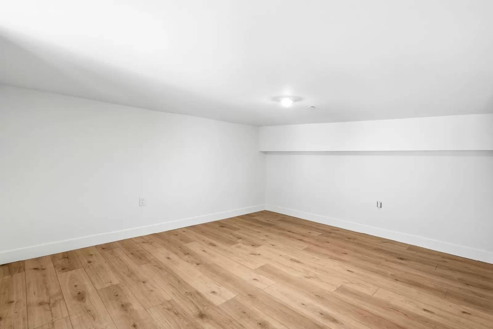 Property Image 73