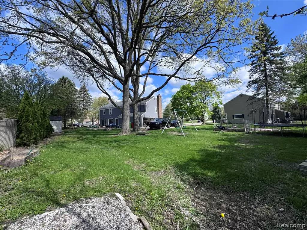 Property Image 35