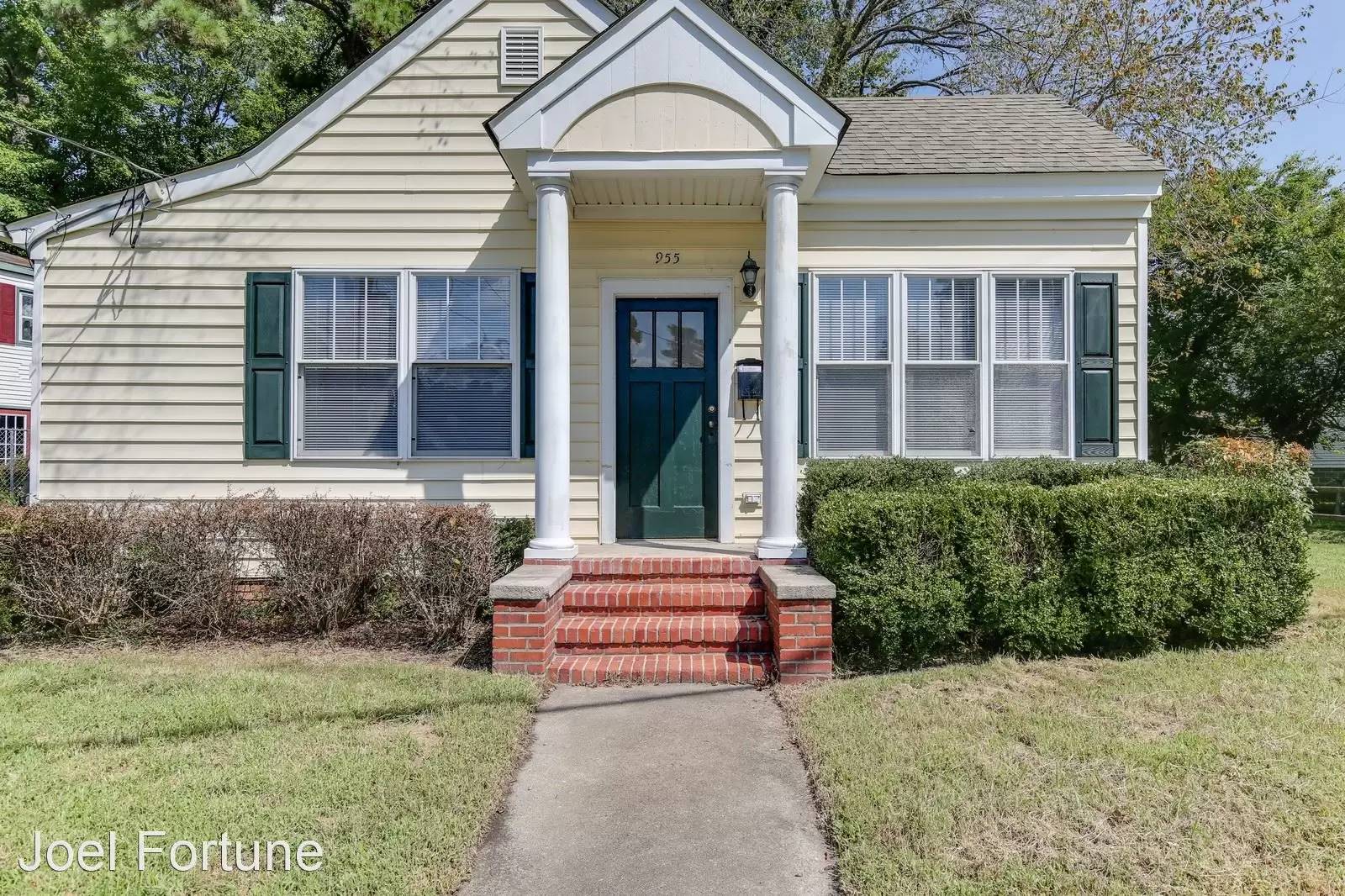 Property Image 4