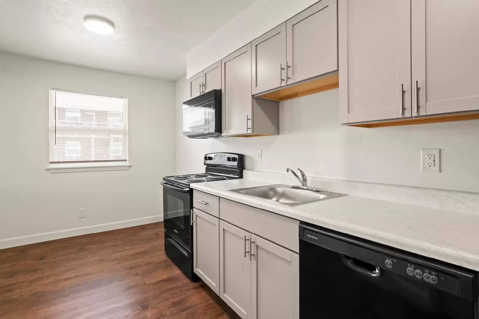 Property Image 102