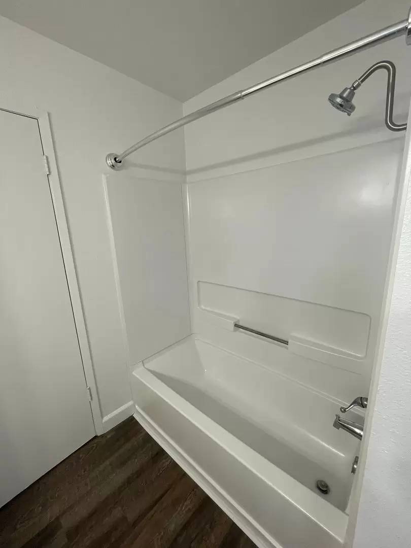 Property Image 104