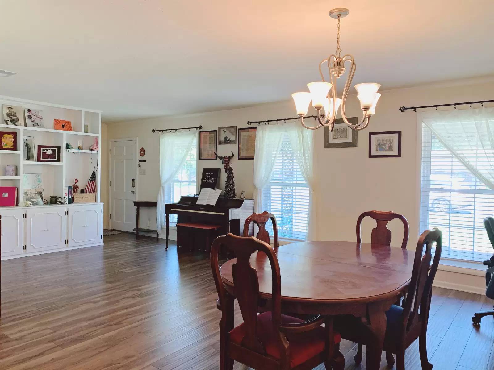 Property Image 6