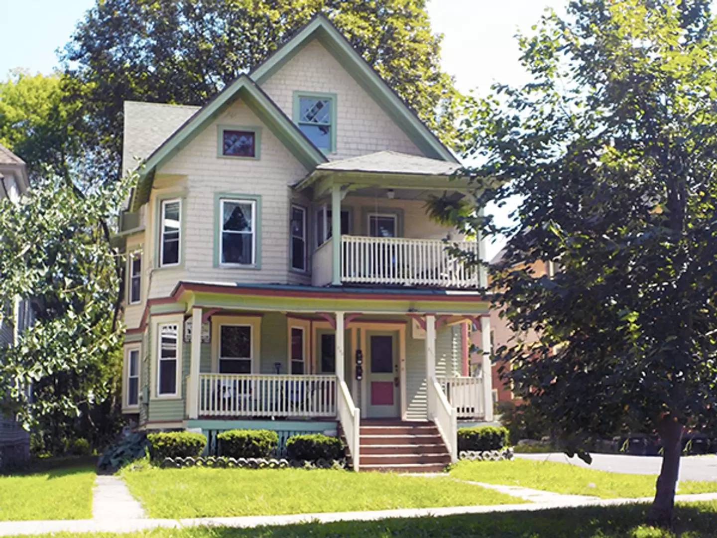 Property Image 1