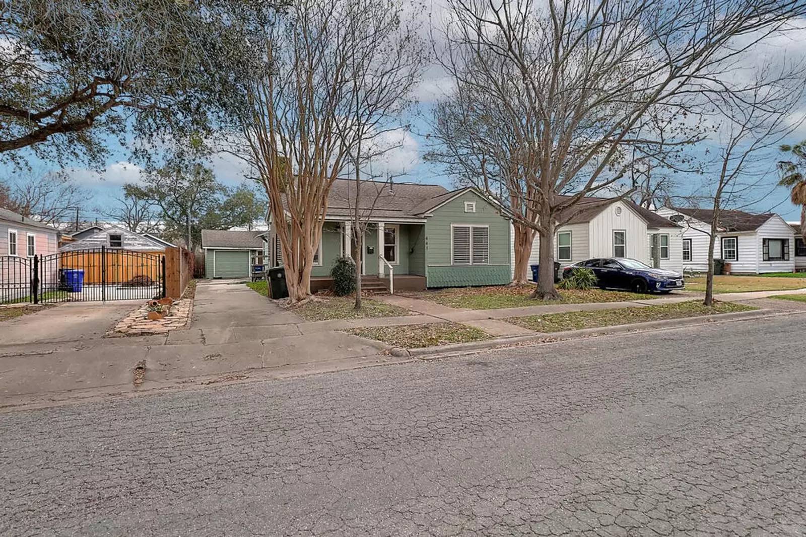 Property Image 6