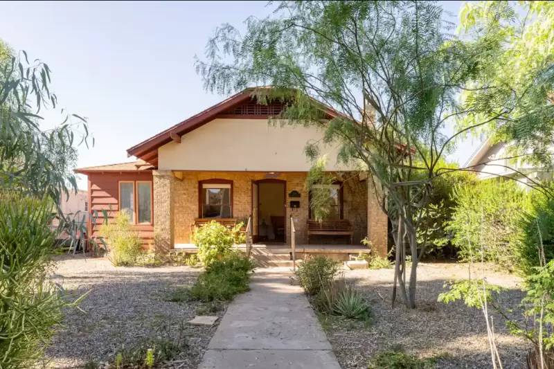 Property Image 1