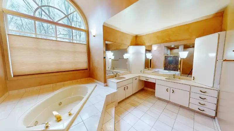 Property Image 76