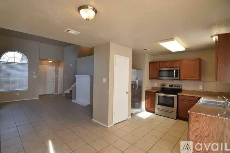 Property Image 5
