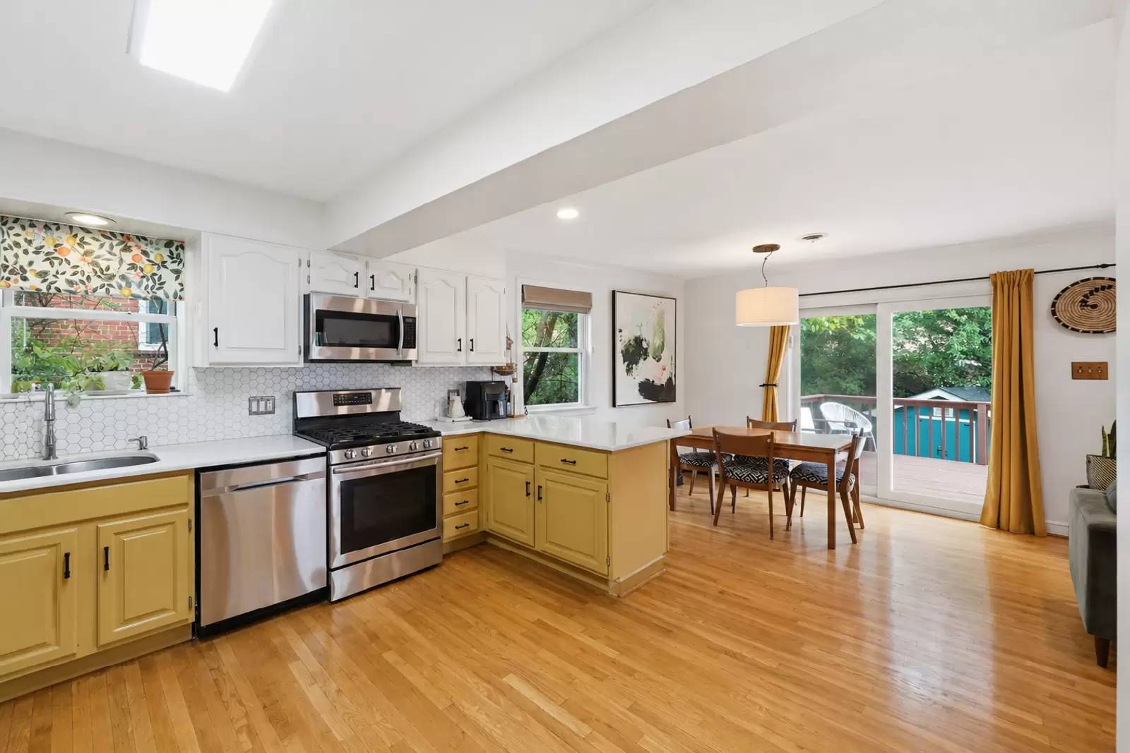 Property Image 6