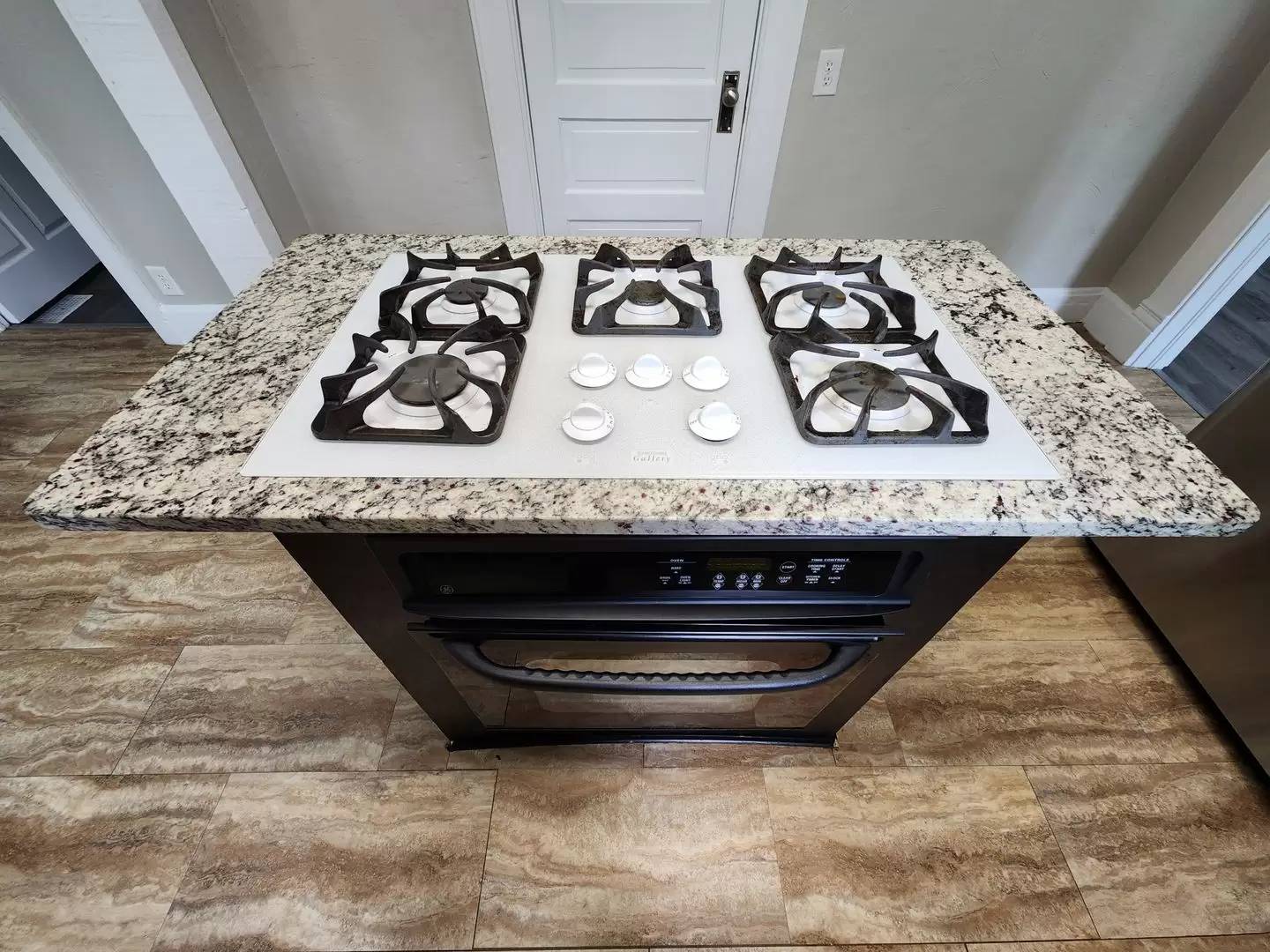 Property Image 6